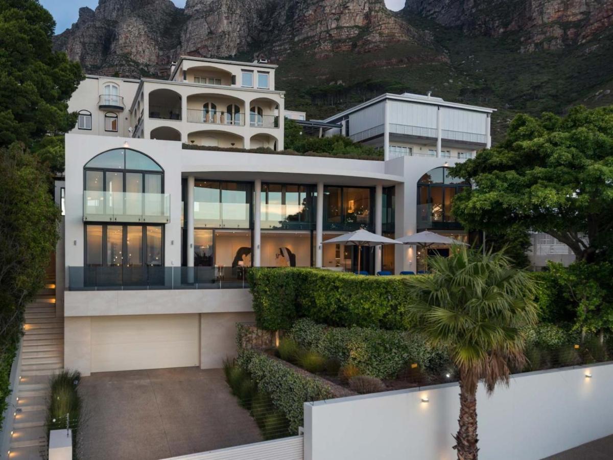 Majestic Villa Cape Town Exterior photo