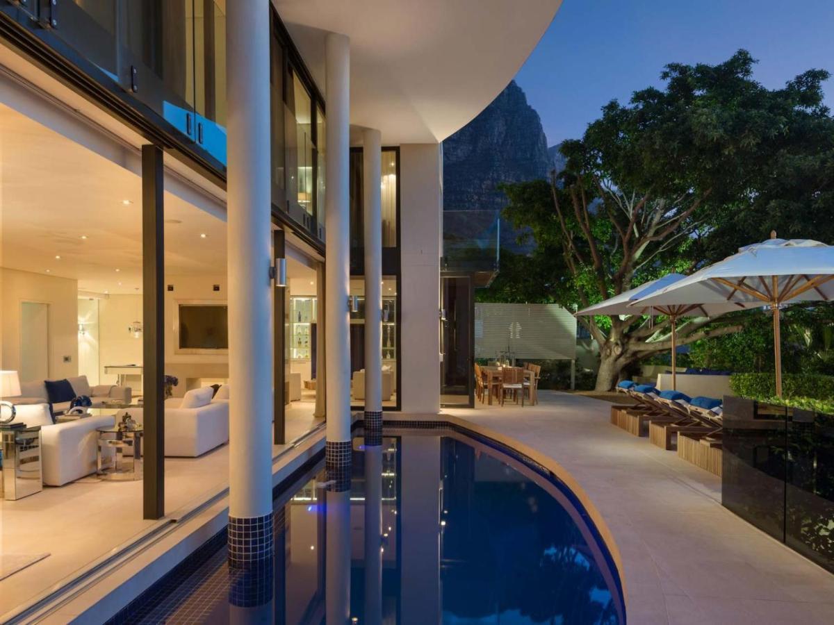 Majestic Villa Cape Town Exterior photo